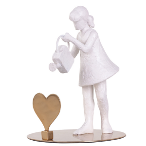 Escultura Brincando con Jardin